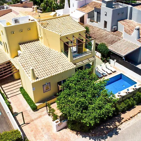 Sophia, Vilamoura- By Urbinvest Algarve Willa