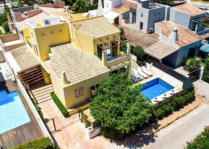 Sophia, Vilamoura- By Urbinvest Algarve Willa